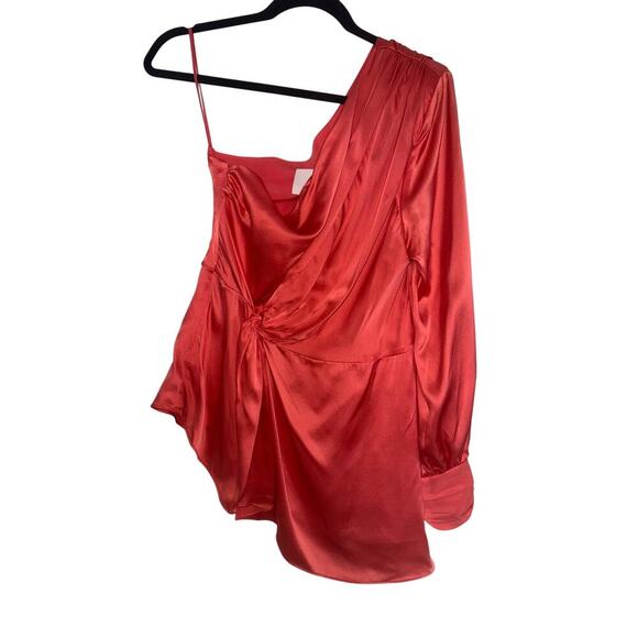 NWT Cinq A Sept Red Satin Asymmetric One-Shoulder Drape Top – Size M - Picture 2 of 9